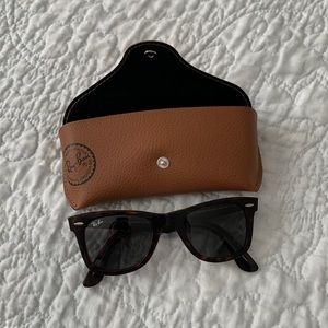Ray-Ban Wayfarer Sunglasses in Brown Tortoise, Nordstrom, Excellent